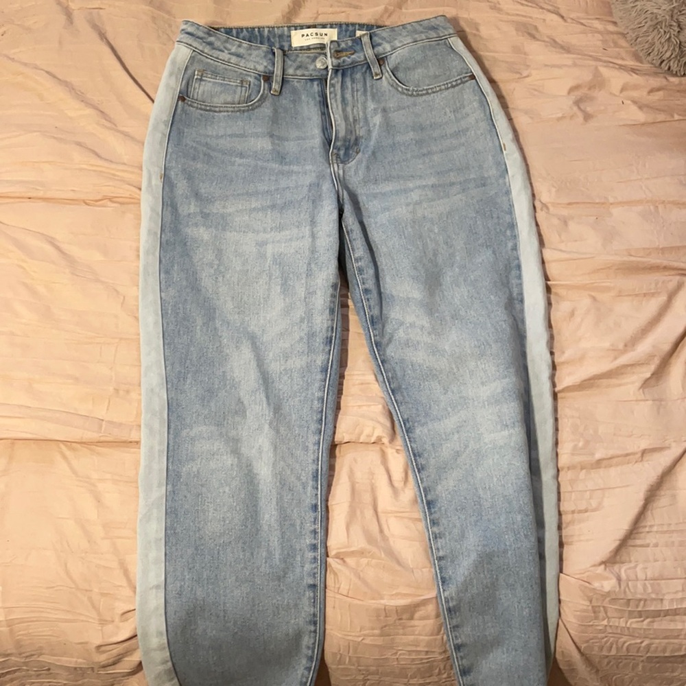 Pacsun Mom jeans